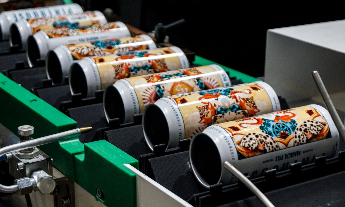 How are aluminium cans digitally printed?